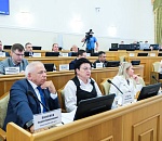 Астраханским депутатам предлагают разрешить заседать в усеченном составе