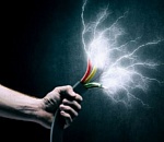 В Астрахани мальчика дома убило током