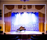 ЛУКОЙЛ приглашает астраханцев «Всей семьей в филармонию»