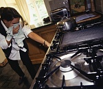 Лиманцы массово жалуются на запах газа в помещении   ﻿