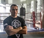 Чемпион России по армейскому рукопашному бою Алексей Кунченко проведет мастер-класс для юных астраханских спортсменов