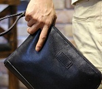 В Астрахани на одном из рынков раскрыта кража из прилавка