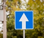 В Астрахани установят новые дорожные знаки