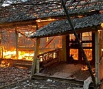 В сельском пожаре на юге Астраханской области погиб 76-летний мужчина