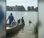Астраханские спасатели передали полиции тело утонувшего гостя из Москвы