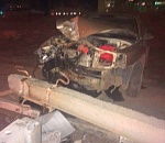 В Астрахани водителю стало плохо за рулем: машина протаранила столб