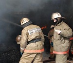 В Астрахани на Больших Исадах сгорело четыре торговых павильона