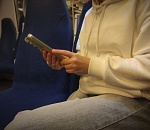 Мошенники звонят астраханцам под видом маркетплейсов и курьерских служб