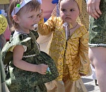 В Астрахани прошел "Парад колясок". Фотоотчет