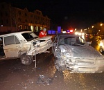 Астраханец стал участником ДТП, пока ремонтировал колесо