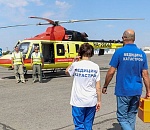 Вертолет санавиации доставил в больницу двух подростков, получивших критические травмы в ДТП под Астраханью