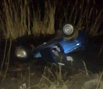 Под Астраханью машина улетела в водоем, водитель-инвалид в коме