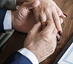 В Астрахани поженили пару с 29-летней разницей в возрасте