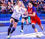 Новый год «Астраханочка» открыла с поражения чемпиону