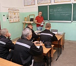 В Астрахани более 300 заключённых сели за школьные парты 