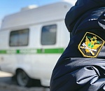 Чтобы устроиться на работу, астраханка заплатила почти миллион рублей