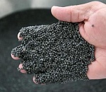 Под Астраханью полиция обнаружила у водителя 3,5 килограмма черной икры и пистолет