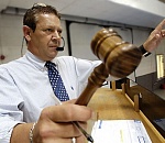 Налетай! Приставы продают MITSUBISHI, AUDI, DAEWOO, VOLKSWAGEN и трактор БЕЛАРУС