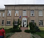 Астраханские власти восстановят в Луганске школу