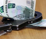 Астраханский инспектор леспожнадзора предстанет перед судом за взятку