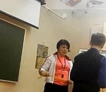 Учительница избивала своих подопечных скакалкой (ВИДЕО)