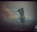 Из-за возгорания камыша центр Астрахани накрыл запах гари