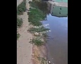 В Астрахани течет и разливается «ничья» канализация