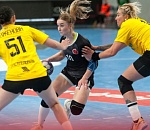 «Астраханочка» крупно проиграла первый матч полуфинала