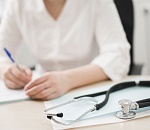 Как будут работать астраханские поликлиники в майские праздники