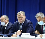 Дума Астраханской области согласовала повышение зарплаты губернатору