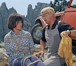 В Ахтубинске похитили девушку, издевались над ней и угрожали топором