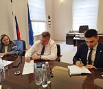 Астраханцы пожаловались председателю регионального правительства на бездействие местных УК