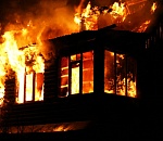 Загорелась квартира: эвакуированы 12 астраханцев 