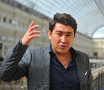 Мэр Якутска посоветовал известному астраханскому комику Азамату Мусагалиеву не приезжать в город ради его же безопасности