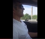 Астраханский таксисист развлекает пассажиров песнями