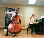 Юный атраханец стал лауреатом молодежного международного конкурса контрабасистов