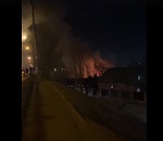 В районе Царевского моста в Астрахани дотла сгорел дом: кадры страшного пожара