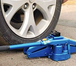 Под Астраханью автомобиль раздавил хозяина насмерть