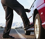 В Астрахани водитель иномарки разбил «Жигули», обогнавшие его