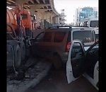 Жесткая авария под Новым мостом в Астрахани: видео