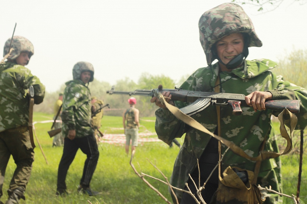 Астраханская молодежь приняла участие в военно-полевом походе