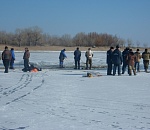  В Астраханской области в праздничные выходные три автомобиля провалились под лед (ОБНОВЛЕНО!)