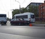 Улица Н. Островского встала: пробки