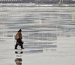 Астраханские реки становятся опасны 