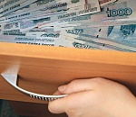 Главбух двух астраханских школ прикарманила сто тысяч