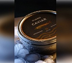 Астраханская компания предлагает гостям самим приготовить черную икру и взять с собой именную банку деликатеса