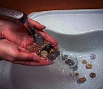 В астраханском правительстве ищут способы снизить тарифы на воду сельчанам