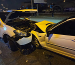 БМВ вылетел на встречку на улице Н. Островского в Астрахани. Пострадал ребенок