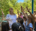 Интерактивный квест на железнодорожную тематику провели в детском оздоровительном лагере в Астраханской области