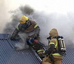 Три пожара за сутки: горели машина и два дома